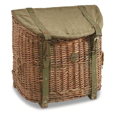 Panier en osier pour selle de transport utilisé  1239163 2