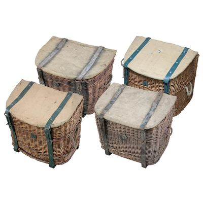 Panier en osier pour selle de transport utilisé  1239163 7