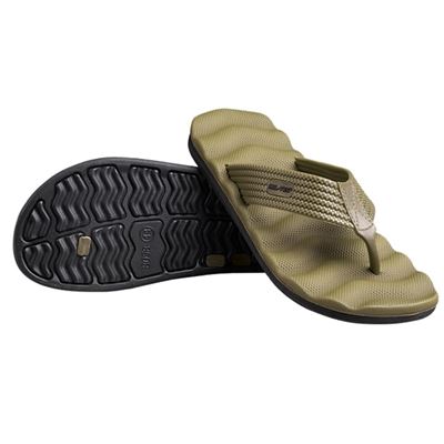 Pantoufles / tongs COMBAT VERT