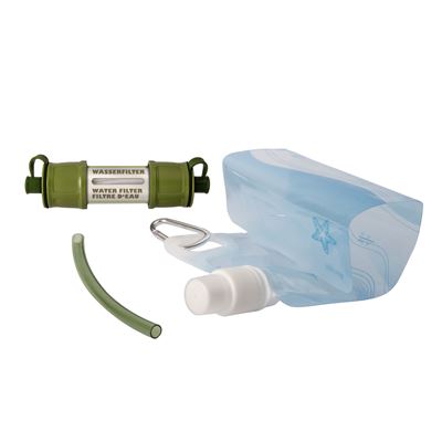 Kit de filtration avec bouteille pliable et tuyau
