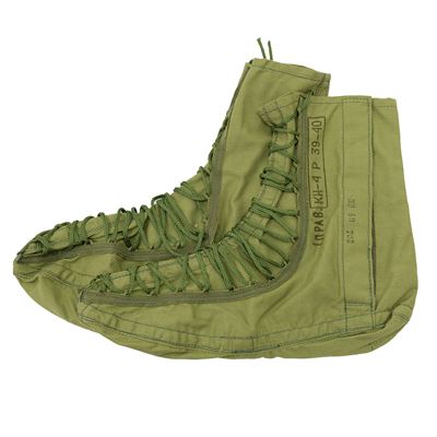 Manchons compressifs pour les jambes destinés aux pilotes antigravité