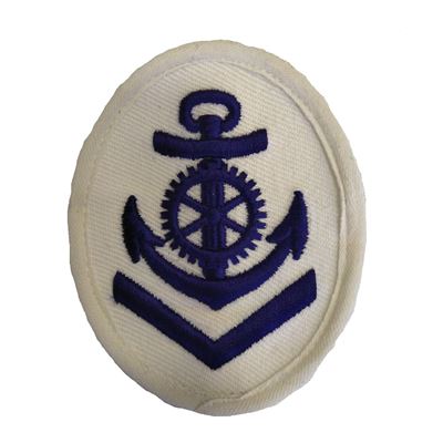 Écusson des unités navales NVA Obermaat Mechaniker ovale avec ancre et gouvernail + V BLANC