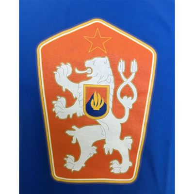 T-shirt rétro avec emblème de la Tchécoslovaquie, bleu clair MILITARY RANGE 20-1956 2