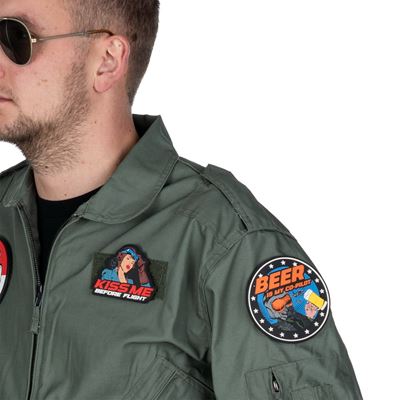 Écusson 3D en plastique KISS ME BEFORE FLIGHT velcro 101INC 444190-7475 2