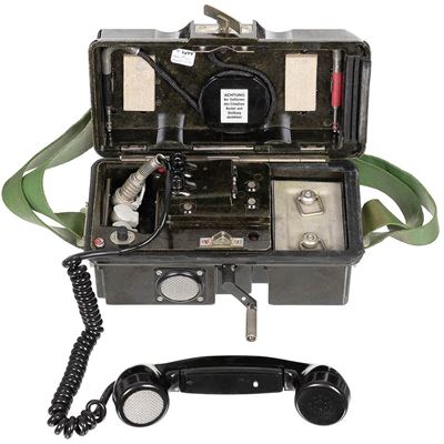 Téléphone de campagne NVA avec accessoires Armée NVA/DDR 637197 2