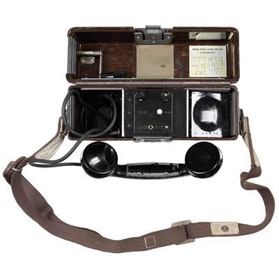 Téléphone finlandais de campagne avec sangle d'occasion Armée finlandaise 637205 2