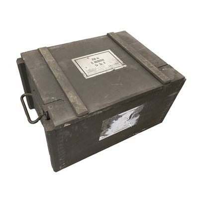 Caisse en bois pour détonateurs CV-ŽE-B usagée