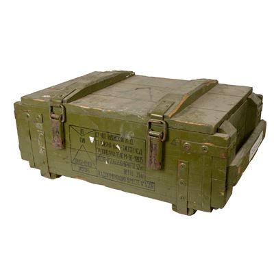 Caisse en bois provenant de munitions UA utilisées