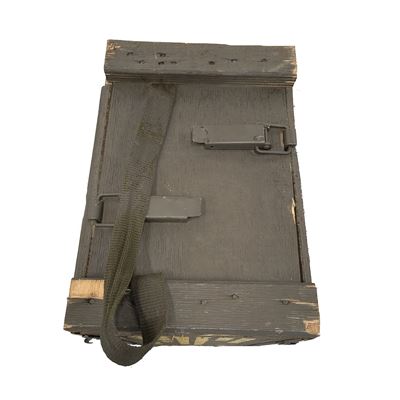 Caisse en bois pour mines à fragmentation de 81 mm, comprenant 6 cartouches, d'occasion. Armée tchèque 8UN0321 2