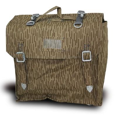 Petite NVA JEHLIČÍ avec sangles JEHLIČÍ d'occasion