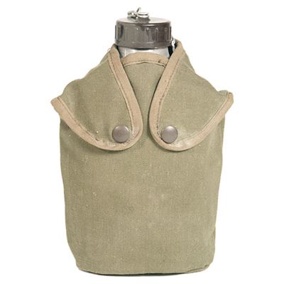 Bouteille française de campagne avec emballage ALU usagée