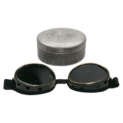 Lunettes de ski suisses avec étui d'occasion