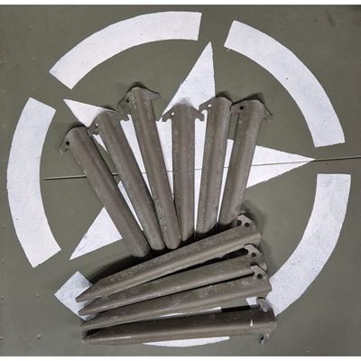 Jeu de 10 piquets de tente US originaux en aluminium VERT d'occasion Armée américaine 91895401 3