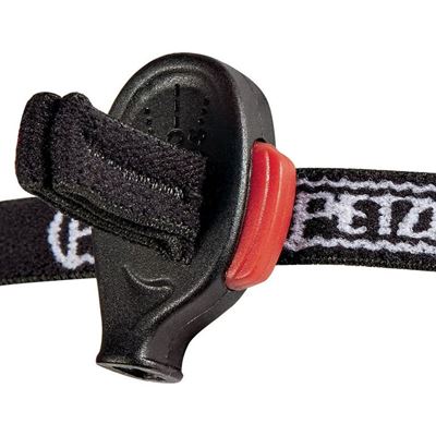 Lampe frontale Petzl E+LITE P4 dans son étui PETZL E02P4 3