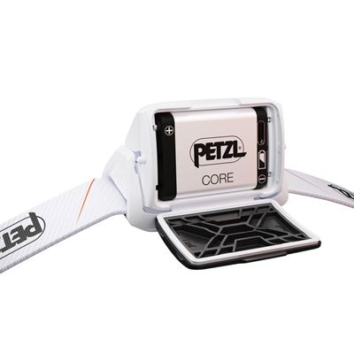Lampe frontale TIKKA CORE 2025 BLANC PETZL E067AB03 4