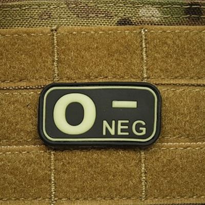 Écusson KREV 0 NEG plastique GLOW IN THE DARK