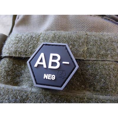 Écusson hexagonal sang AB NEG plastique NOIR SWAT