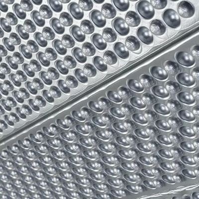 Matelas pliable avec isolation en aluminium MAGNUM MC.120.11 3