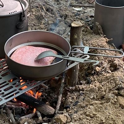 Grille de barbecue avec housse TITAN PATHFINDER PTH203 6