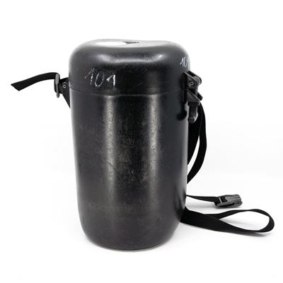 Étui en plastique pour masque Dräger usagé