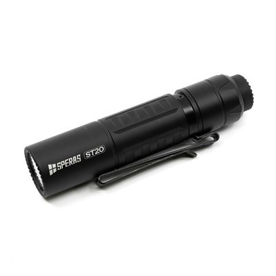 Lampe torche ST20B rechargeable, compacte, 1300 lumens, 175 mètres, IP68 NOIR